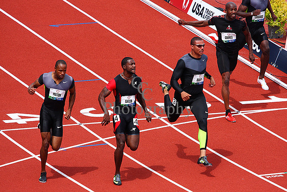 Men 100m Semi-final heat 2